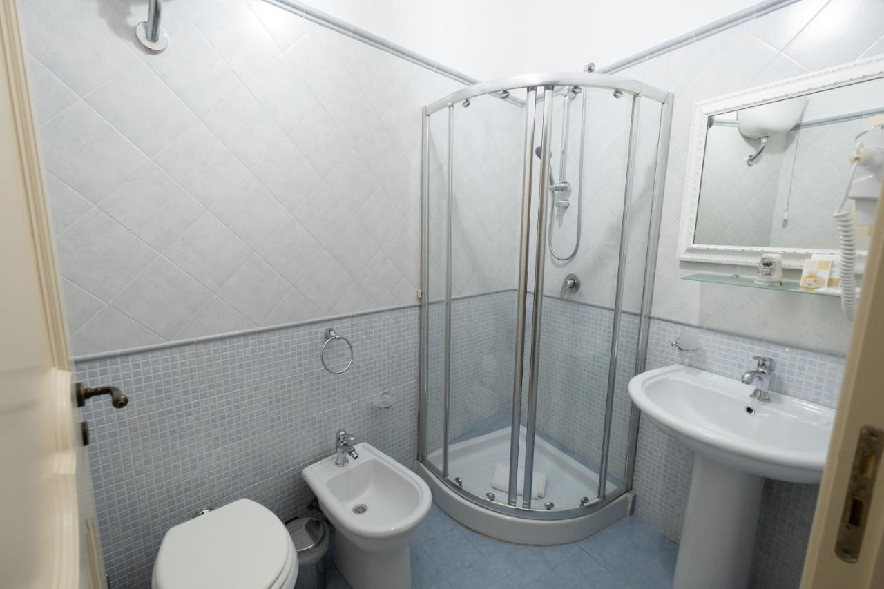 Hotel Borgo Di Ciaula Santa Flavia Eksteriør billede