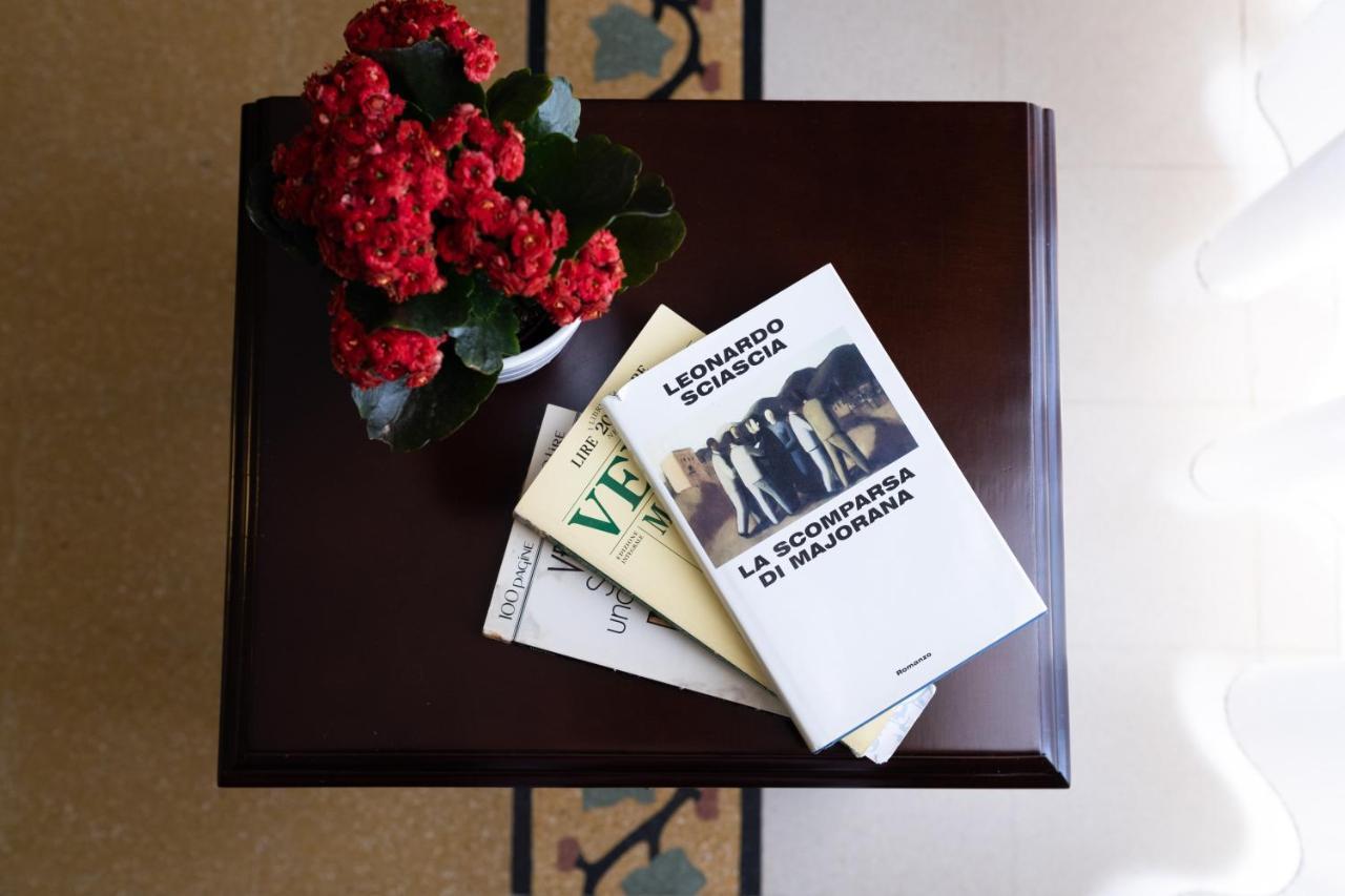 Hotel Borgo Di Ciaula Santa Flavia Eksteriør billede